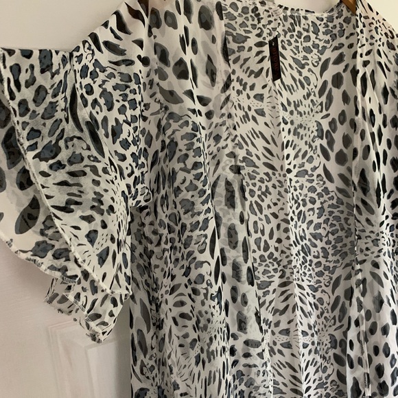 Leopard print kimono - Picture 3 of 5